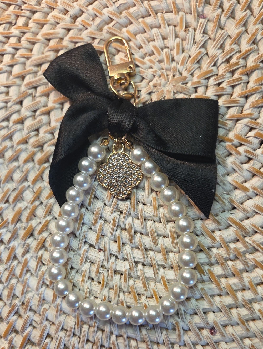 5 For 25 Or 10 Each Pearl Beaded Keychain with Black Bow and Gold Clover Charm